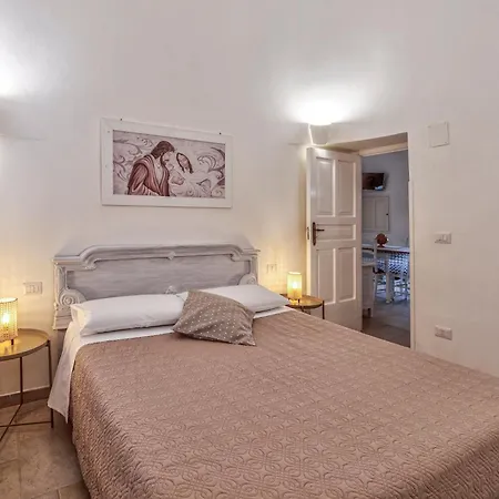 Trulli Elios Πανσιόν