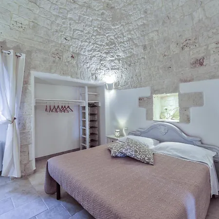 Trulli Elios Πανσιόν Cisternino